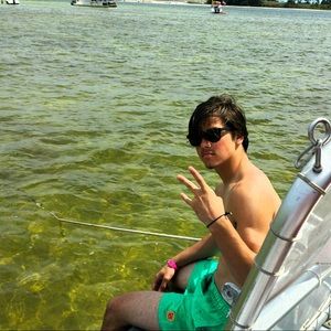 Meet your Posher, Rielly